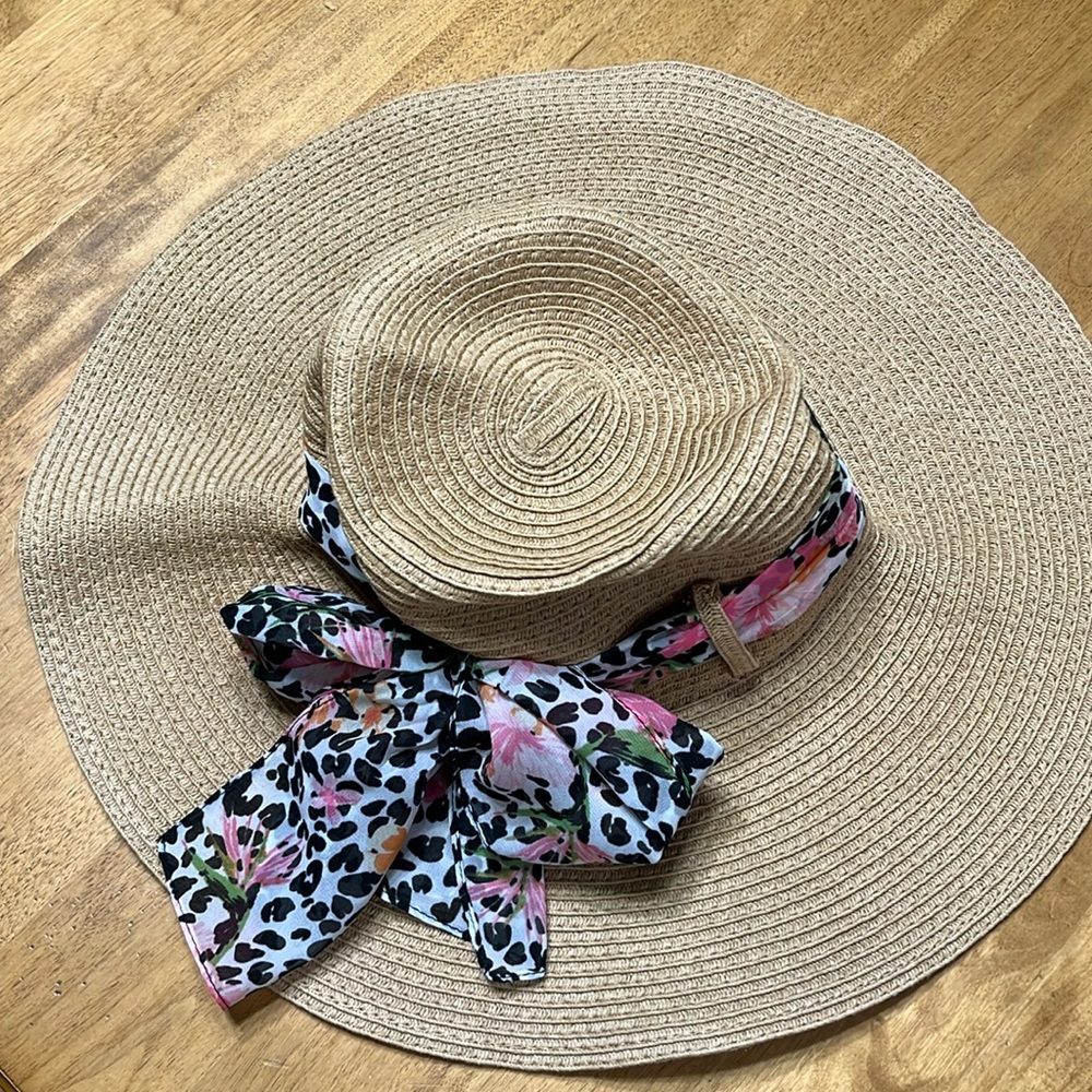 Sun hat